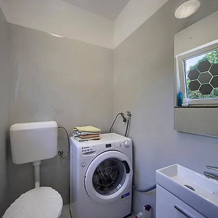 1505 Holiday home *